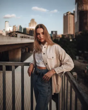 欧美时尚风美女写真图片第1张