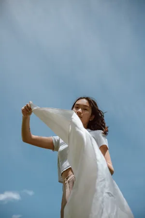 清纯年轻女生图片
