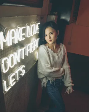 亚洲生活美女图片
