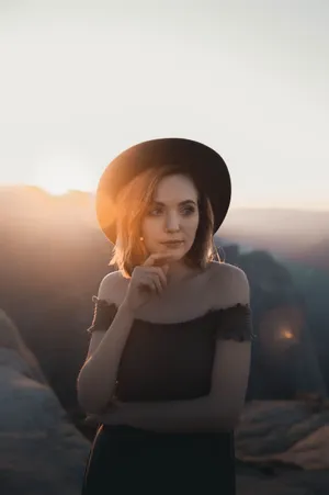 逆光唯美美女图片_1