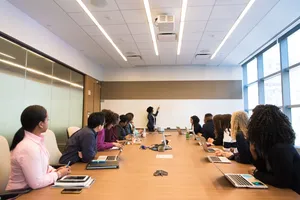 公司会议室开会图片第1张