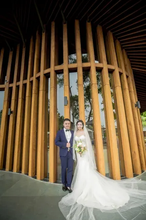 婚纱照唯美风格图片第1张