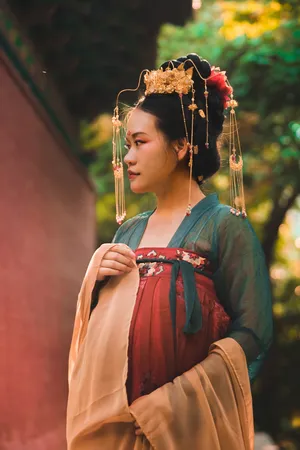 唐宫美人古装写真图片第1张