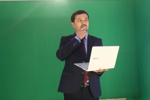 职业商务男士图片第1张