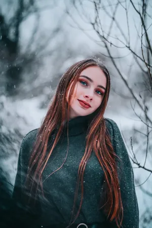高冷欧美气质美女头像图片_1