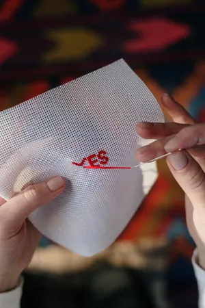 手工绣yes图片_1
