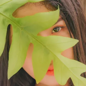 非主流美女写真头像图片第1张