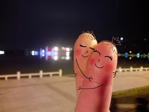 非主流指尖爱情图片