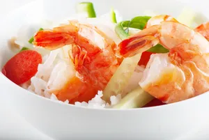 虾仁白米饭图片