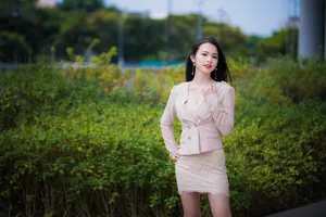 日本美女亚洲艺术