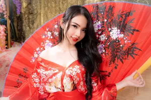 日本美女艺术写真
