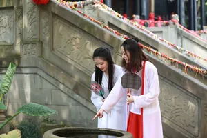 闺蜜古装艺术照图片