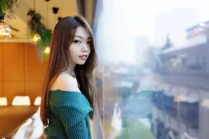 日本女艺术棚拍摄影