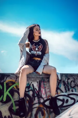 亚洲女人体艺术摄影图片_1