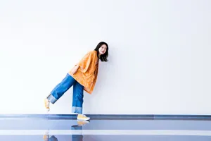 亚洲开朗美女图片