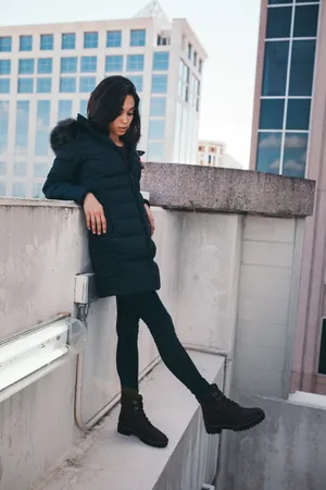 自然生活美女图片