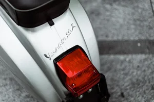 白色的摩托车图片第张