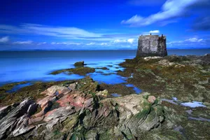 海滩航标风景图片第张