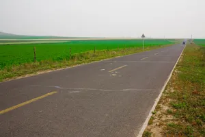 乌兰木统的公路图片第张