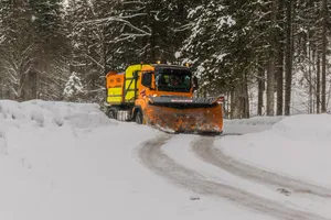 多功能铲雪车图片_1