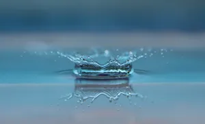 滴水漩涡图片