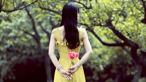 女生唯美背影图片_1