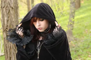 高清神秘美女图片