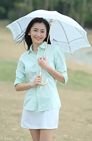 可爱青春美女图片