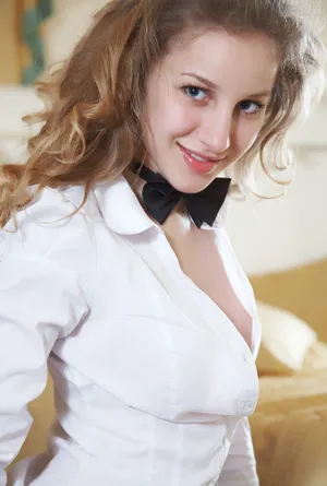 高清美女写真图片第1张