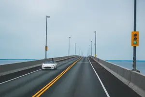 海上路桥高清图片第1张