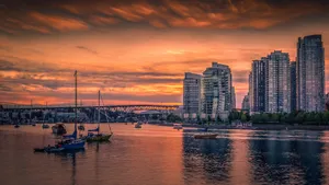 加拿大温哥华福尔斯溪港湾夜景图片_4