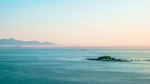 蓝色大海的图片_5