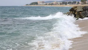优美的大海海滩风景_5