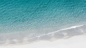 优美的大海海滩风景_8