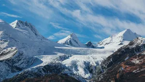 寒冷的雪山图片大全_12