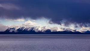 圣象天门风景图片_9