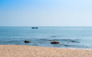 海南三亚海边风景图片_4