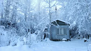 冬季唯美雪中小屋图片_7