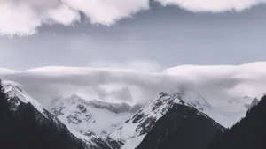 山区雪山雪景图片_9