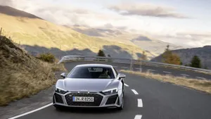 2020年奥迪R8 V10跑车壁纸_4
