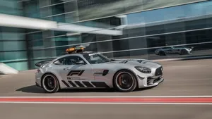 2018奔驰F1安全车GT R FIA F1图片_9