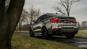 2018款BMW 宝马 X6汽车壁纸_2