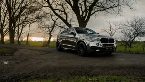 2018款BMW 宝马 X6汽车壁纸_10