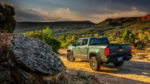 2018雪佛兰库罗德Chevrolet Colorado ZR2汽车壁纸_13