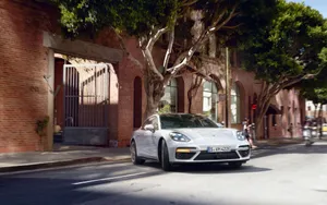 保时捷Panamera Turbo S E-Hybrid图片壁纸_2