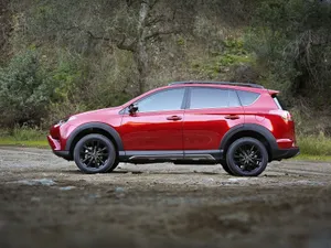 丰田RAV4图片壁纸_4