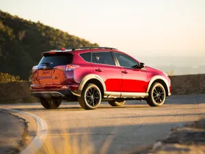 丰田RAV4图片壁纸_5