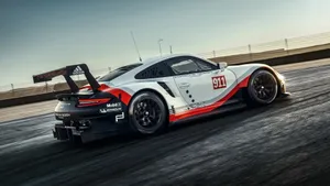 2017保时捷911 RSR跑车图片_4