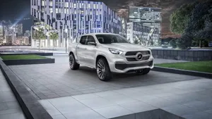 2016 Mercedes-Benz X-Class（奔驰皮卡）_6
