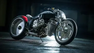 BMW改装摩托K1600GTL图片_2
